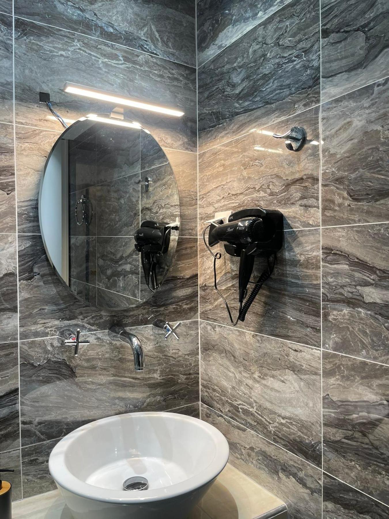 Pansea 12 Exclusive Suites Солун Екстериор снимка
